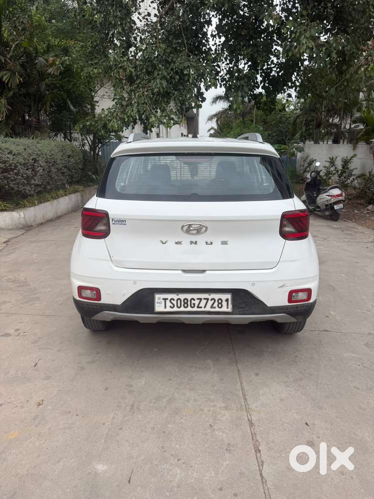 Hyundai Venue S 1.2 Petrol, 2019, Petrol