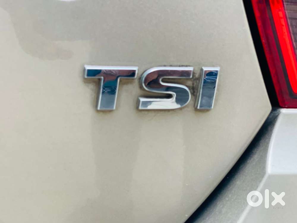 Volkswagen Vento 1.2 Tsi Highline Plus At, 2017, Petrol