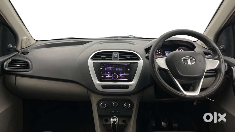 Tata Tiago 1.2 Revotron Xm, 2016, Petrol