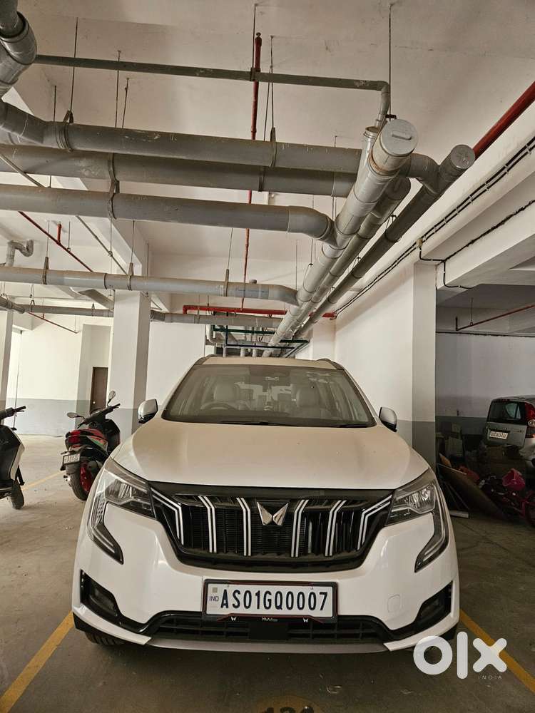 Mahindra Xuv700 2.2 Ax 7 Diesel Mt Luxury Pack Str, 2025, Diesel