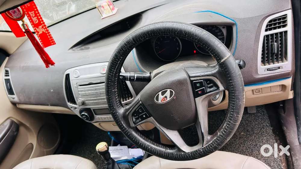 Hyundai I20 Sportz 2011