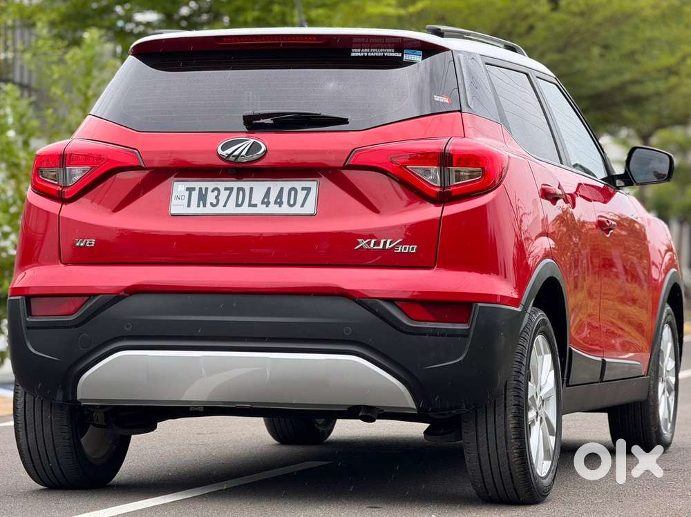 Mahindra Xuv300 W8 1.5 Diesel Dual Tone, 2022, Diesel