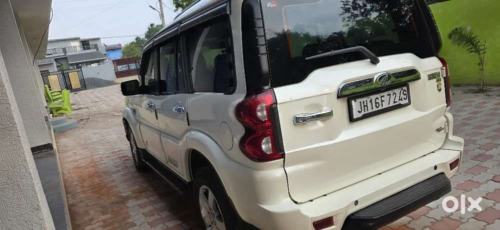Mahindra Scorpio 2020 Diesel 79465 Km Driven