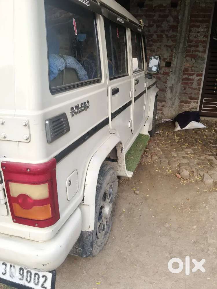 बहुत ही सुन्दर गाड़ी है