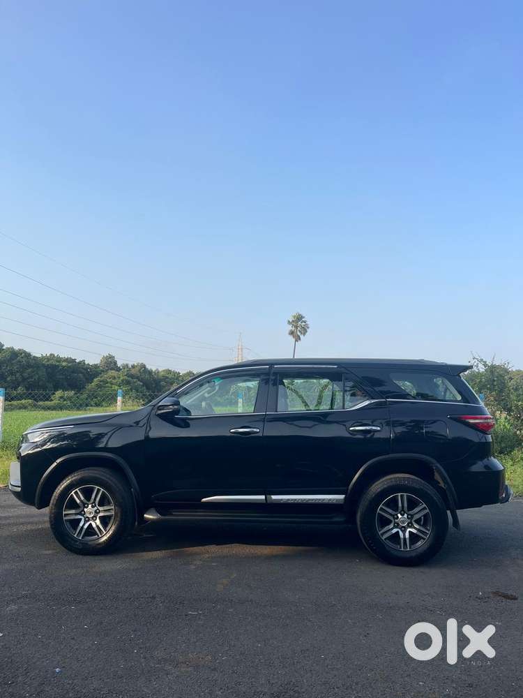 Toyota Fortuner 4x2 At 2.8 Diesel, 2021, Diesel
