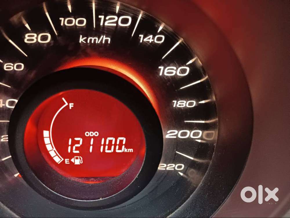Mahindra Xuv500 W4 Diesel 2015 – 2nd Owner – 1.21 Lakh Km