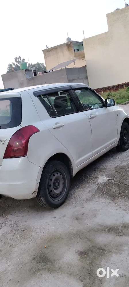 Maruti Suzuki  , Swift