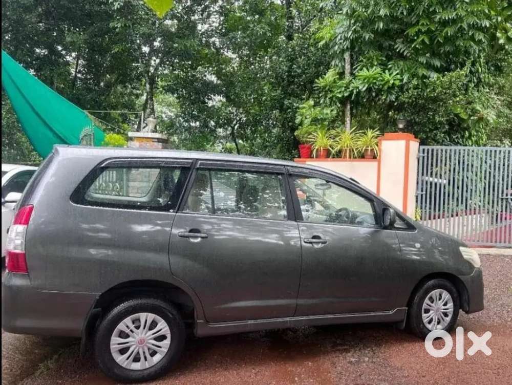 Toyota Innova 2012 Diesel 98k Kilometers