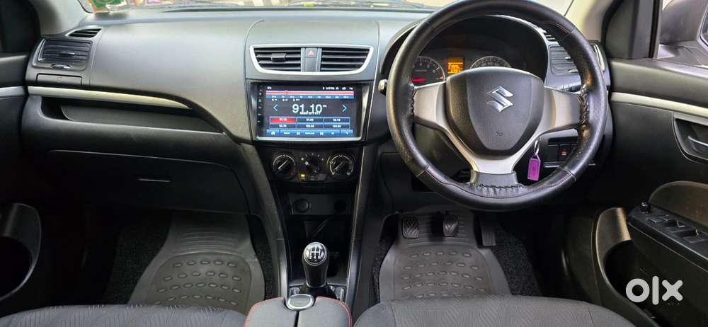 Maruti Suzuki Swift Vxi Abs Bsiv, 2014, Petrol