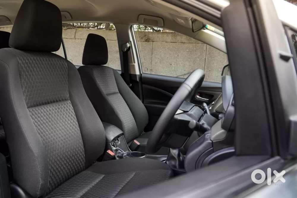 Toyota Innova Crysta [2020-ongoing] 2.4 Gx 7 Str, 2021, Diesel