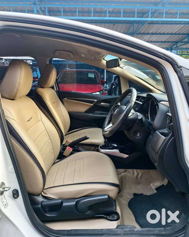 Honda Jazz V Mt Privilege, 2016, Petrol
