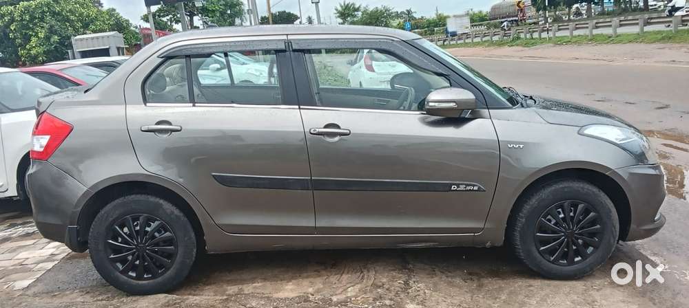 Maruti Suzuki Swift Dzire 1.3 Vxi, 2016, Petrol