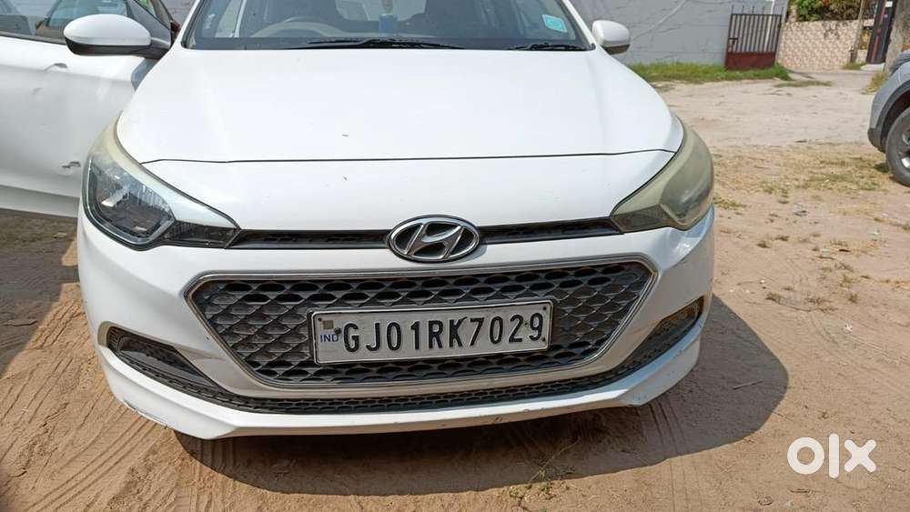 Hyundai Elite I20 2015 Petrol Well Maintained