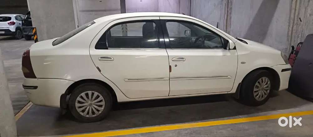Toyota Etios 2011 Cng