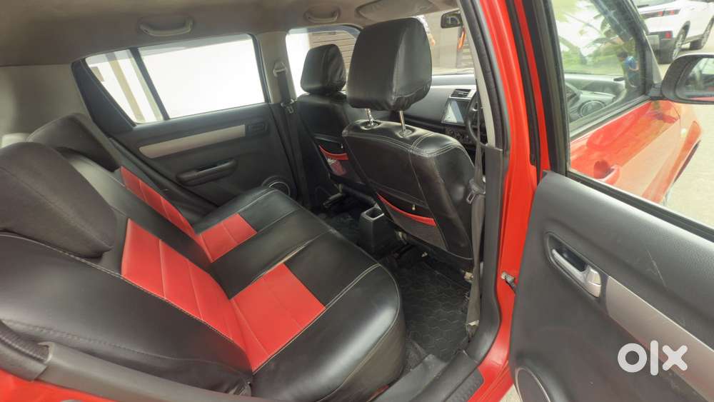 Maruti Suzuki Swift Vxi Optional, 2006, Petrol