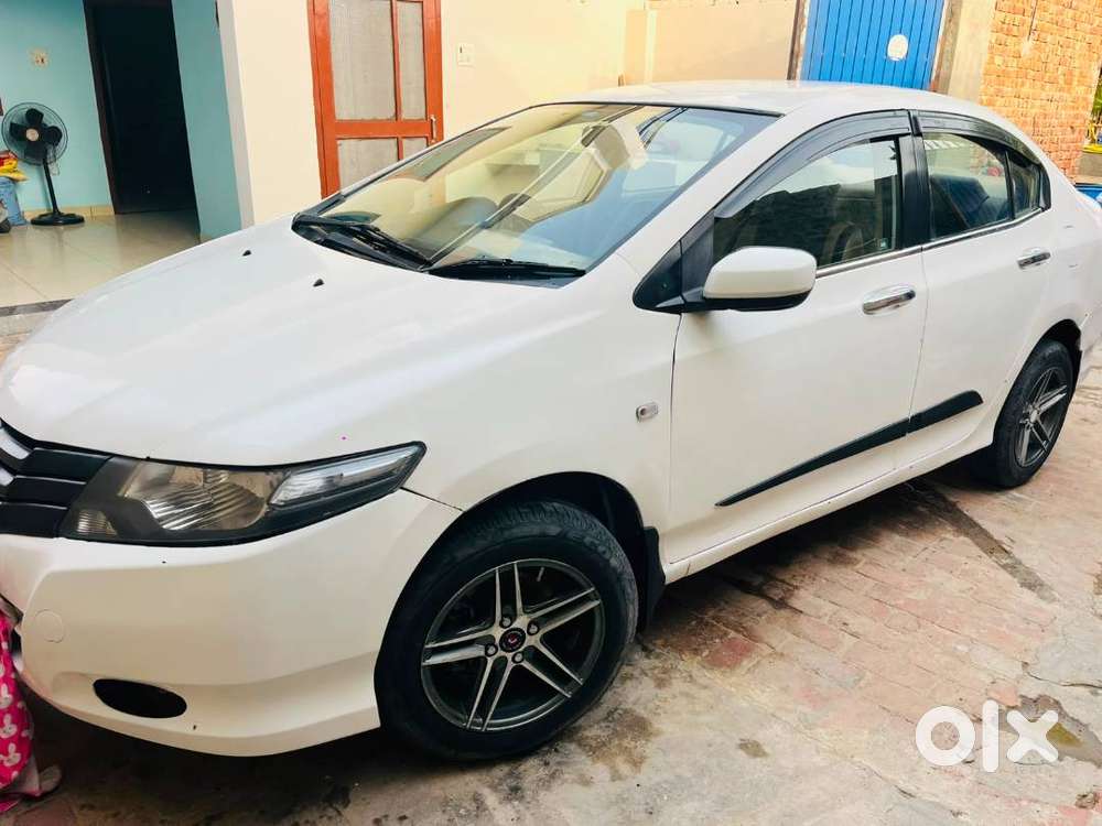 2012 Model Petrol+cng On Paper Noc Available 16alloy