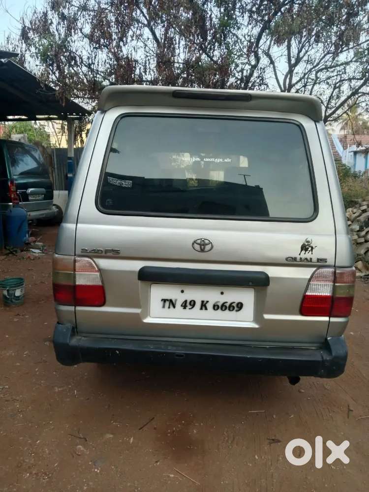 Toyota Qualis 2003 Diesel Well Maintained