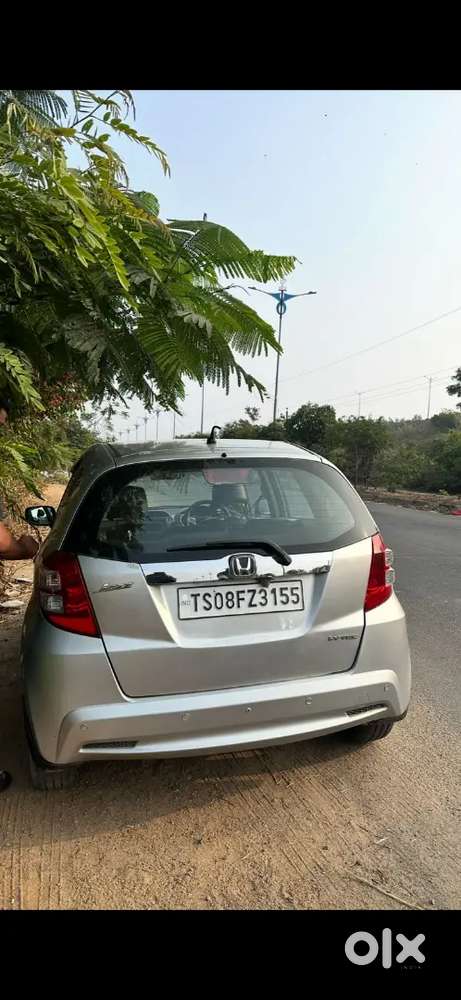 Honda Jazz 2011 Topend Vehicle,neat And Well Mentained