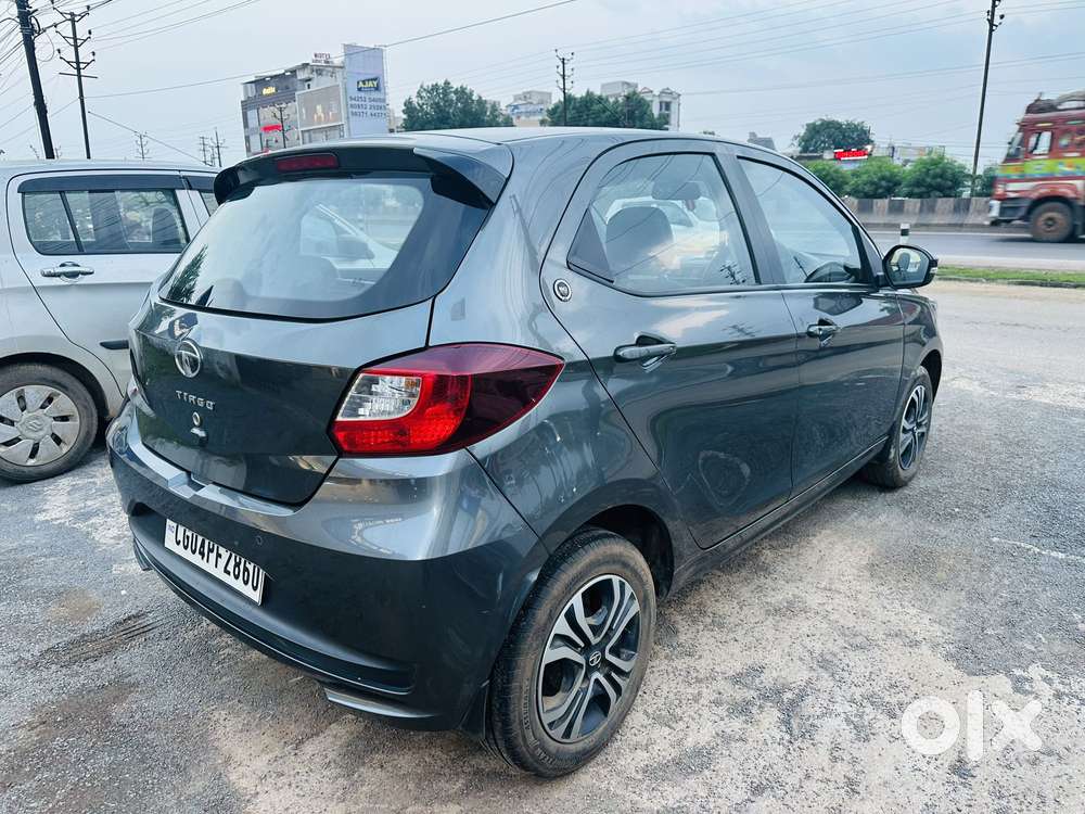 Tata Tiago 1.2 Revotron Xt (o), 2023, Petrol