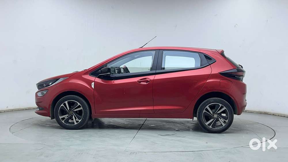 Tata Altroz Xz, 2022, Petrol