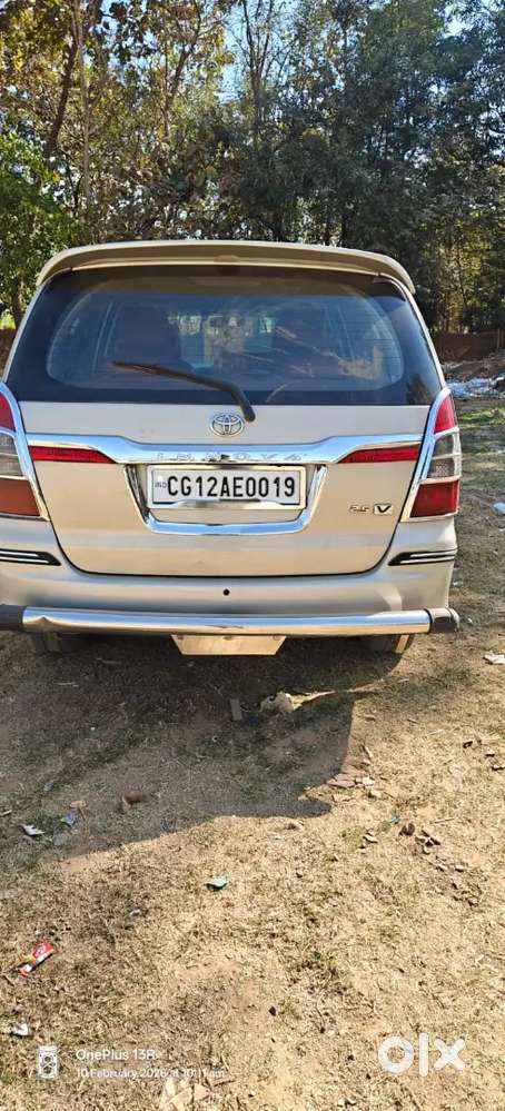 Toyota Innova 2013