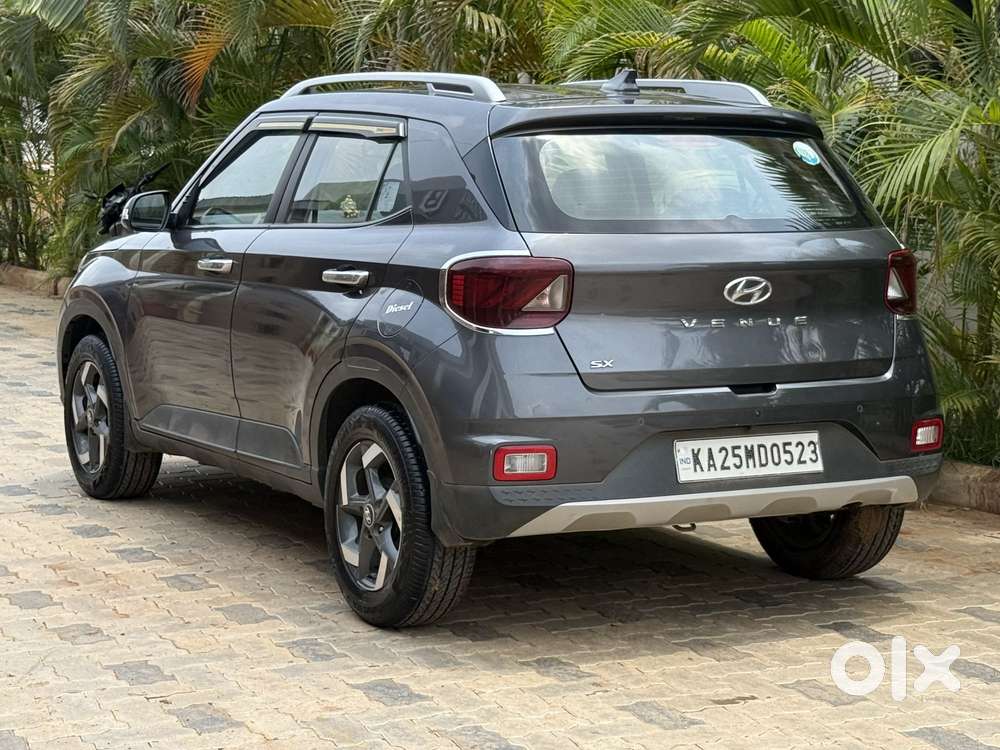 Hyundai Venue Sx Mt, 2021, Diesel