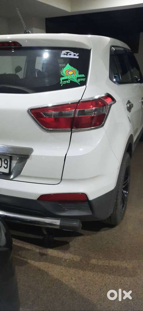 Creta White Colour