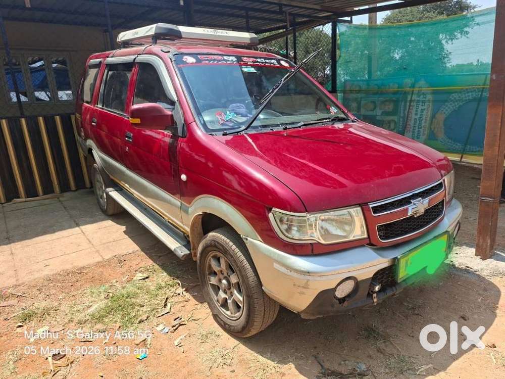 Chevrolet Tavera Neo 3 Lt 8 Seats Bsiv, 2015, Diesel