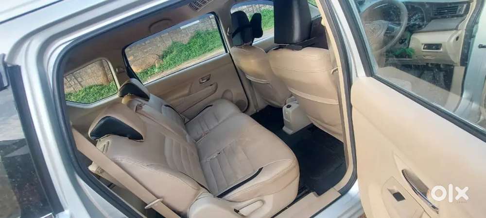 Maruti Suzuki Ertiga Vxi 2025