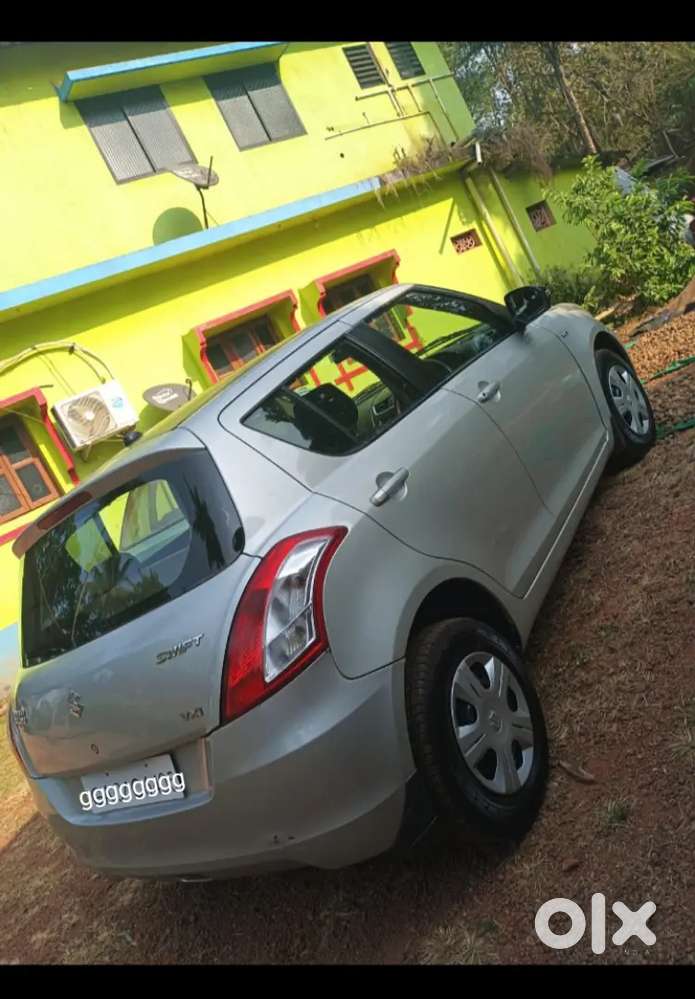 Maruti Suzuki Swift 2013 Petrol 74000 Km Driven