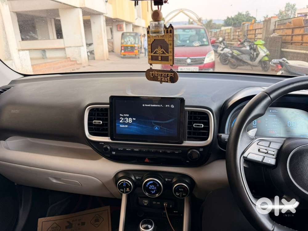 Hyundai Venue 2023 Petrol Good Condition