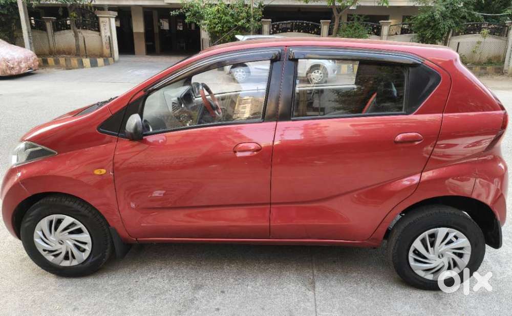 Datsun Redigo T Option, 2016, Petrol