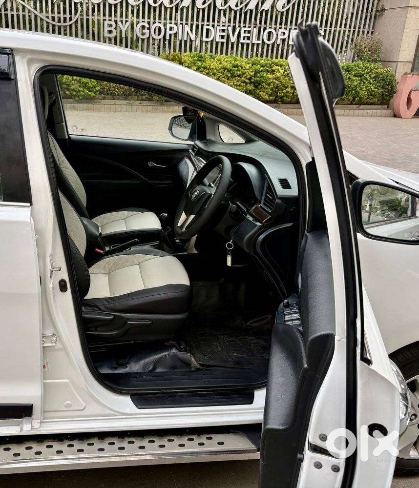 Toyota Innova Crysta 2.4 G Mt, 2019, Diesel