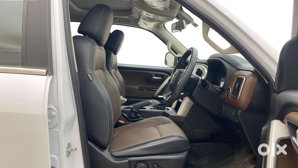 Mahindra Scorpio-n 2.0 Z8 L Petrol At 7 Str, 2023, Petrol