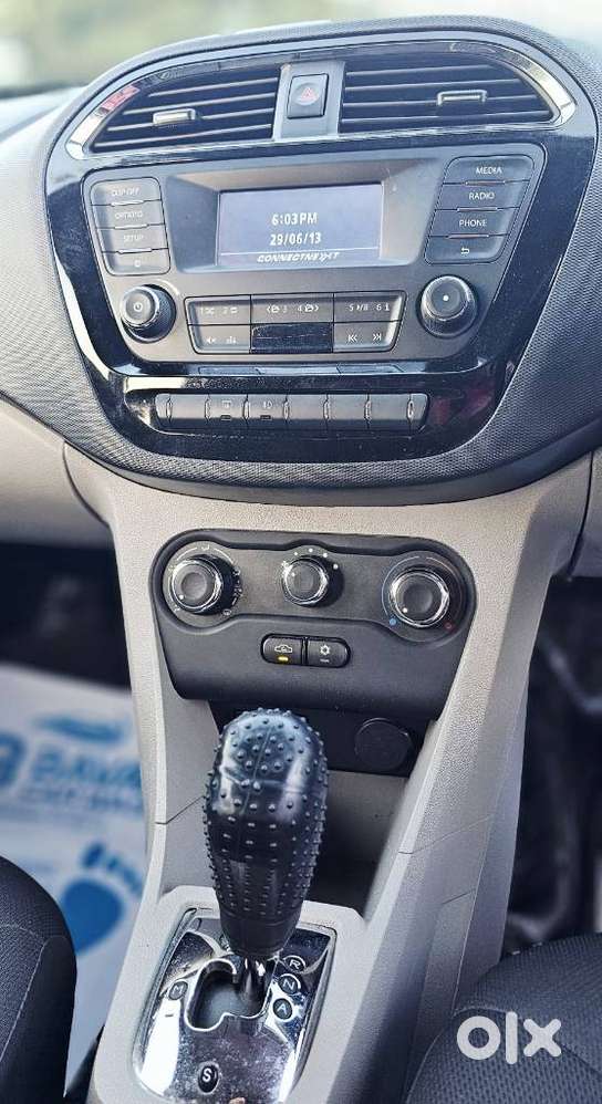 Tata Tiago 1.2 Revotron Xza, 2018, Petrol
