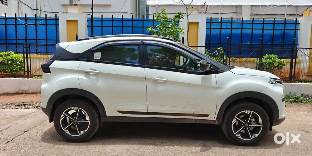 Tata Nexon Creative 1.5 Revotorq Diesel 6mt, 2025, Diesel
