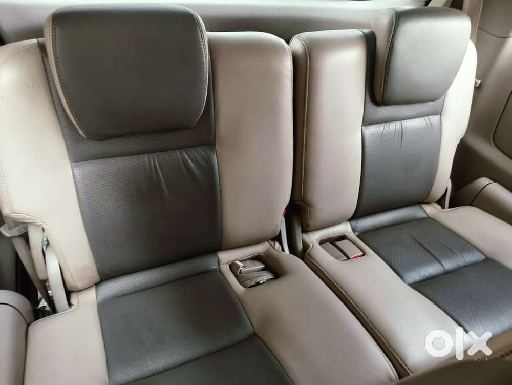 Toyota Innova 2.5 V 8 Str, 2014, Diesel