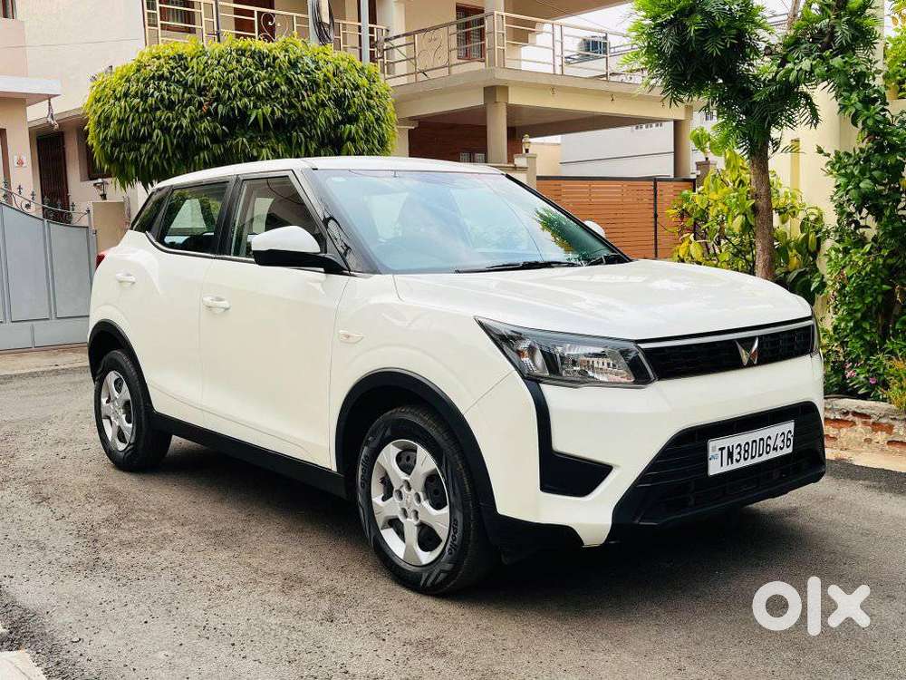 Mahindra Xuv300 W4, 2023, Petrol