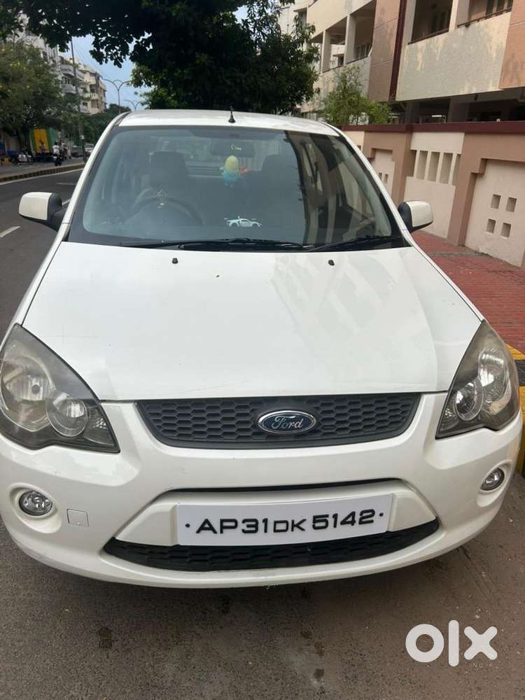 Ford Fiesta 2012 Petrol 67000 Km Driven
