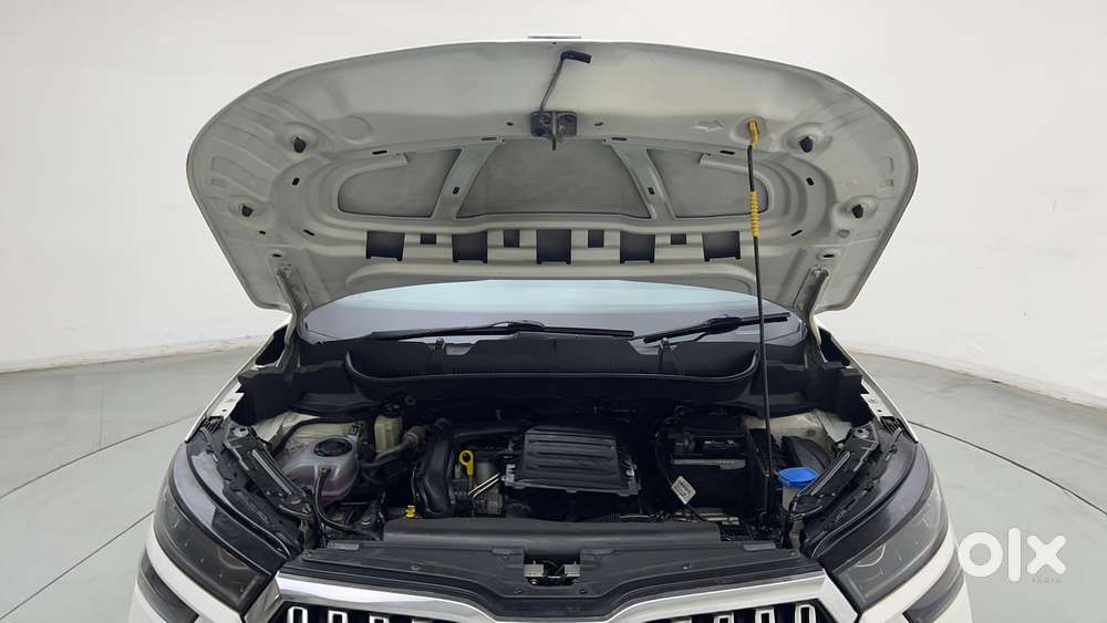 Skoda Kushaq Style 1.0l Tsi Mt, 2022, Petrol