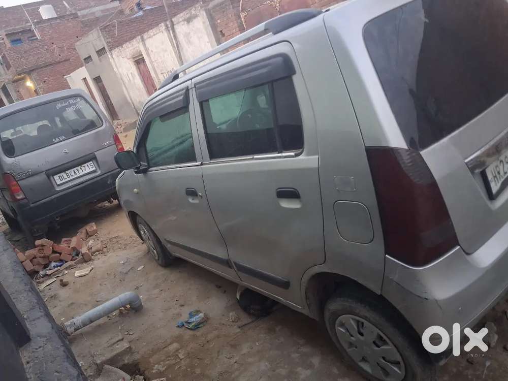 Maruti Wagon R Petrol/cng 2015 Model @1,99,000