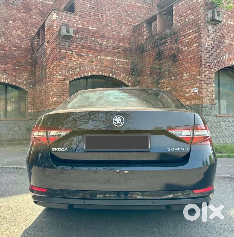 Skoda Superb [2014-2016] 1.8 Style Tsi At, 2019, Petrol