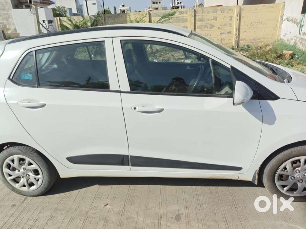 Hyundai Grand I10 2019 Petrol Well Maintained