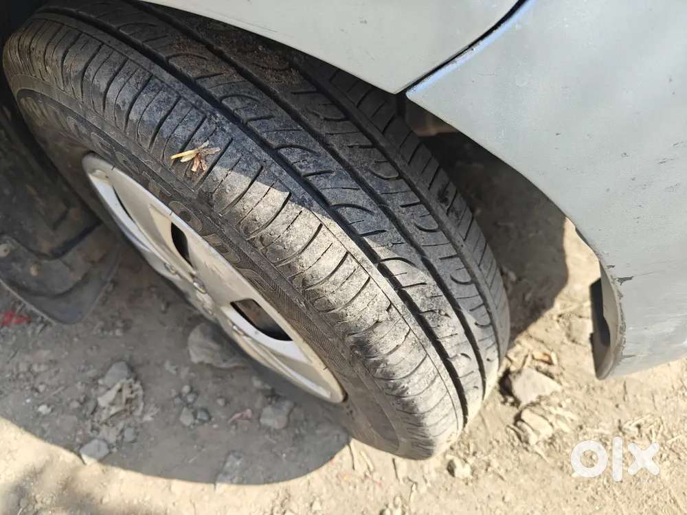 Hyundai I10 2011 Petrol Well Maintained With Service Record