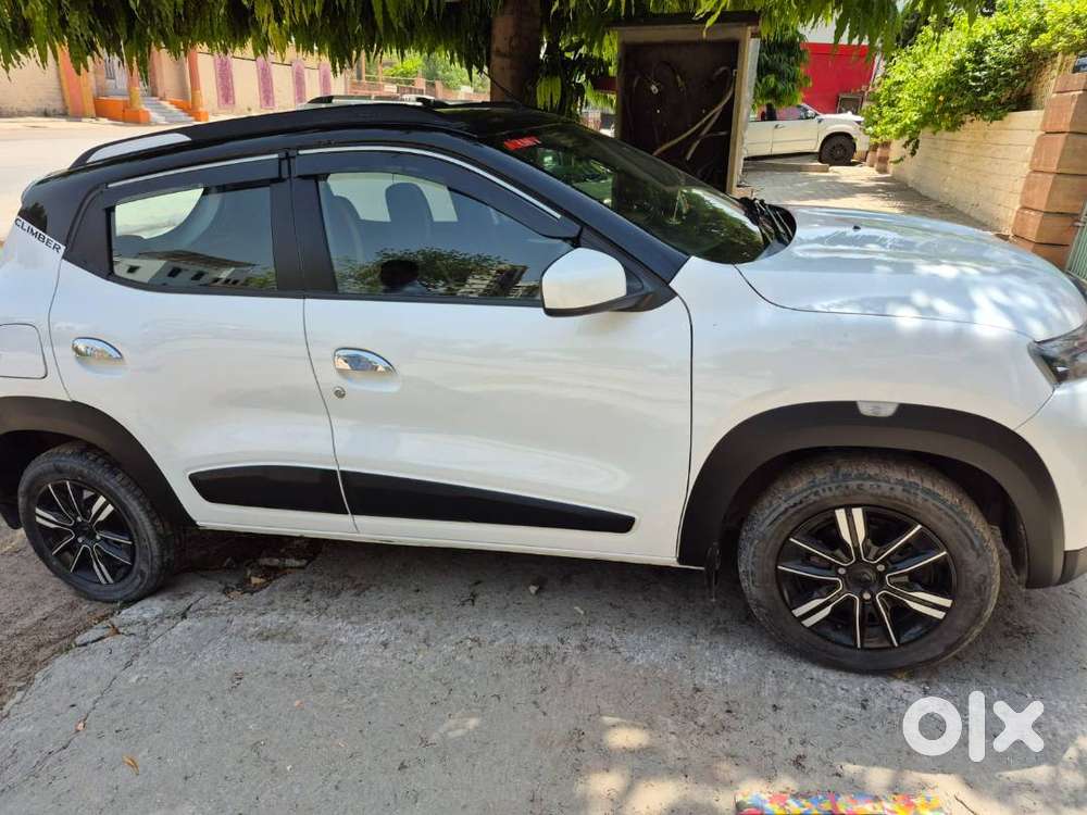 A One Condition Car Run By Lt. Dr. Sohan Lal, 2022 Model, Km 23602