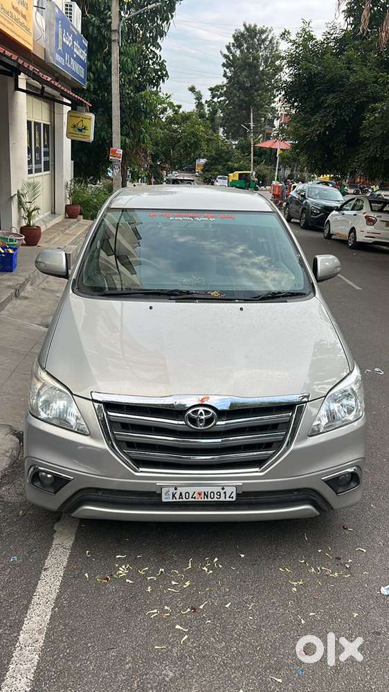 Toyota Innova Diesel 2014