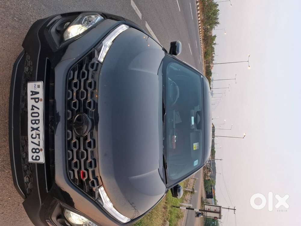 Harrier Red Dark Edition 2023 Model 55k Kms Driven