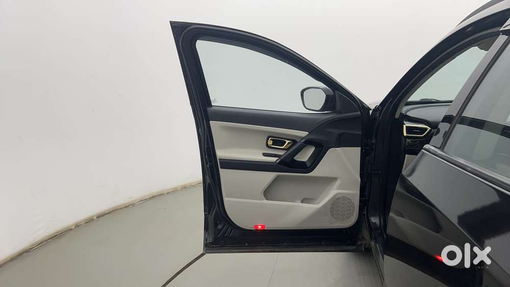Tata Safari 2.0 Kryotec Xz Plus Gold, 2022, Diesel