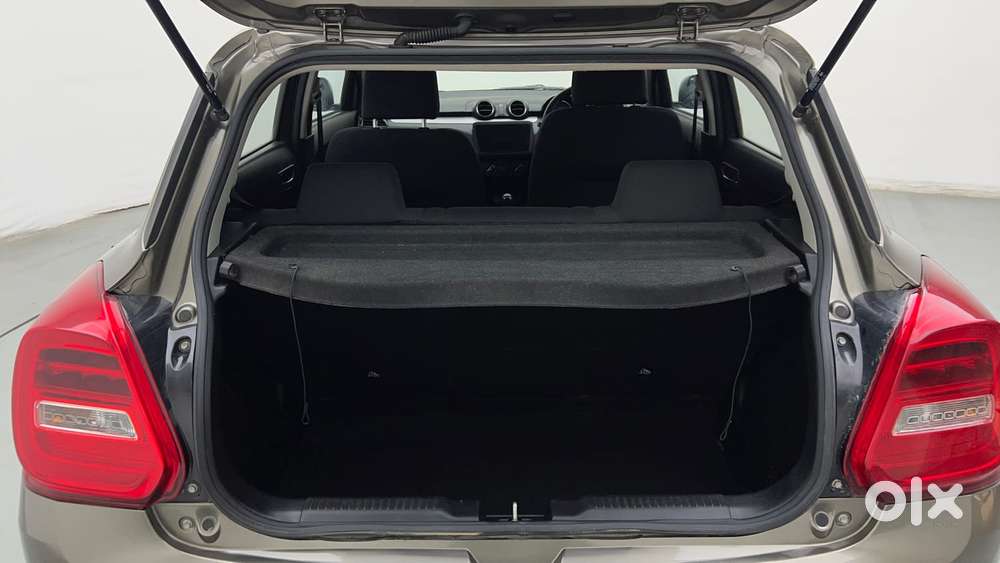Maruti Suzuki Swift Vvt Vxi, 2021, Petrol