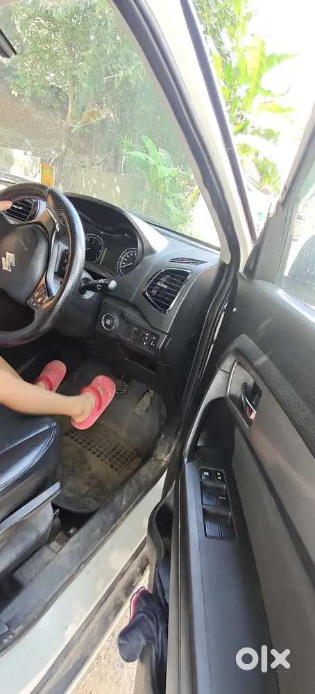 2019 Maruti Suzuki Brezza Zdi Amt